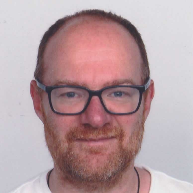 Thijs Brouwer. Docent Scheikunde bij JoJoschool.